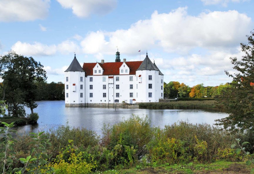 Gut Drült, Germany